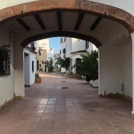 Villa Casa Cartago Empuriabrava Exterior foto