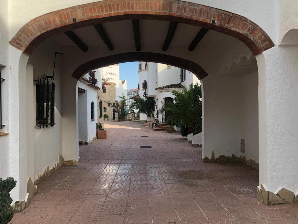 Villa Casa Cartago Empuriabrava Exterior foto