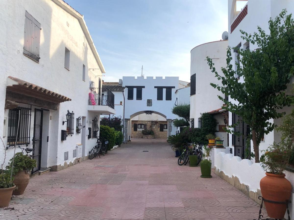 Villa Casa Cartago Empuriabrava Exterior foto