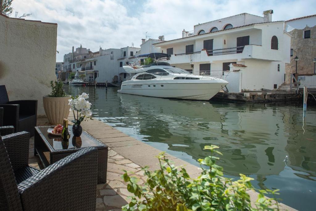 Villa Casa Cartago Empuriabrava Exterior foto